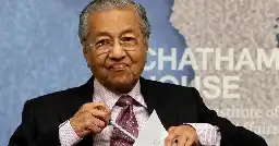 Former Malaysian PM says ungrateful Jews reenacting Nazi crimes in Palestine