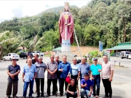 Christ is King statue stands tall at Mount Singai entrance