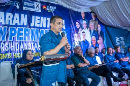 Perikatan names Azmin, Noh Omar’s daughter, reformed gangster for Selangor polls